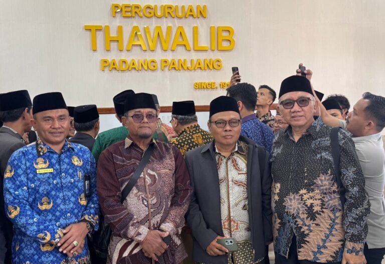Napak Tilas Pendidikan Pendiri Gontor: Perjalanan Spiritual  Pemimpin Pesantren ke Ranah Minang 